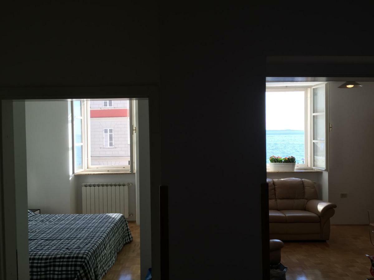 Allure Apartments Piran Luaran gambar